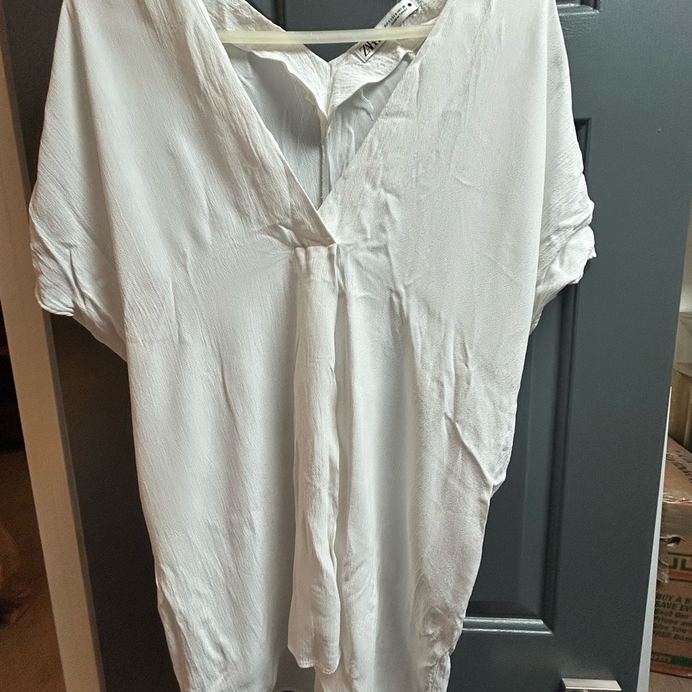 Zara White V-Neck Tunic Batwing Blouse size S